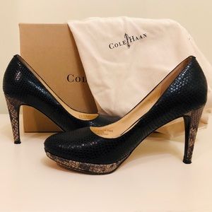 Cole Haan Nike Air Heels Black Snakeskin 7.5AA